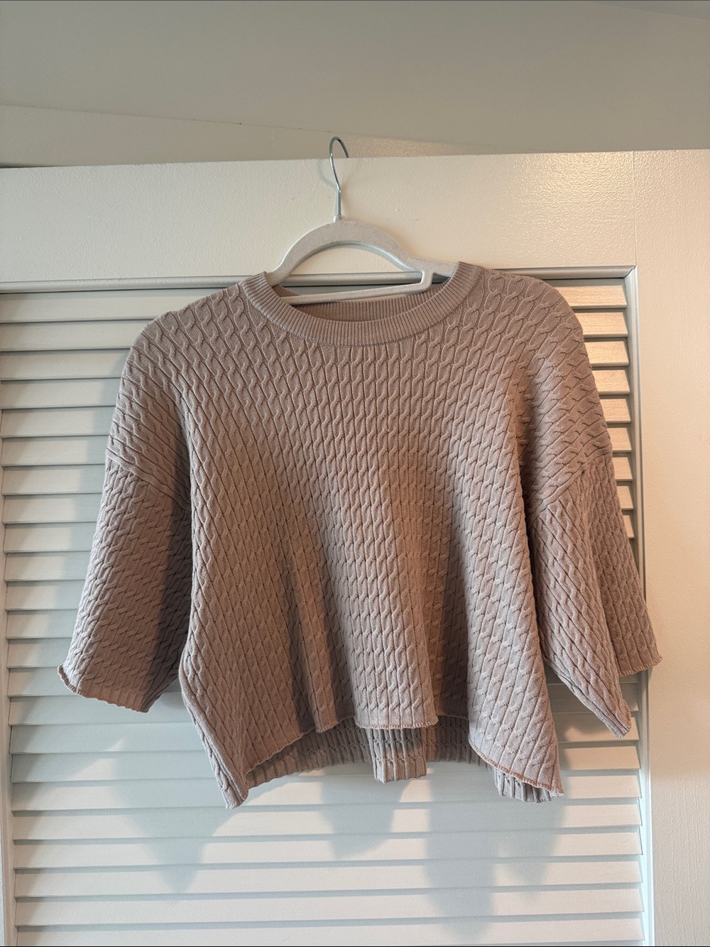 Nordstrom Taupe Cropped Cable-Knit Crewneck Sweater